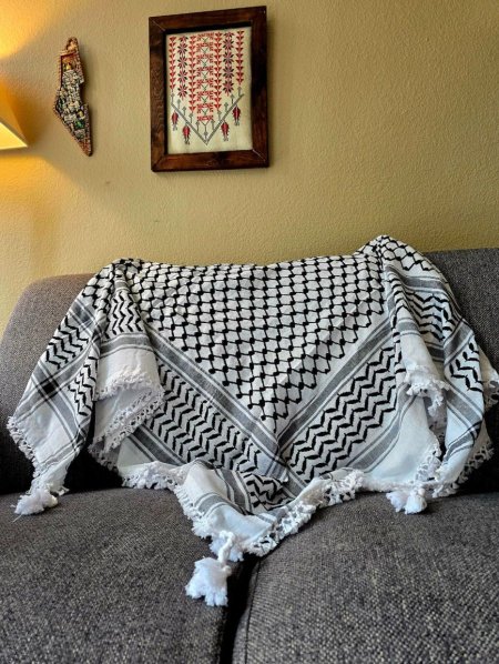 حطة كوفية تقيلة