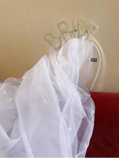 طرحة العروس bride to be