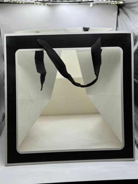 كيس للهدايا