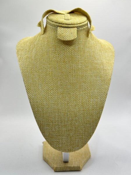 مجسم رقبة مخمل